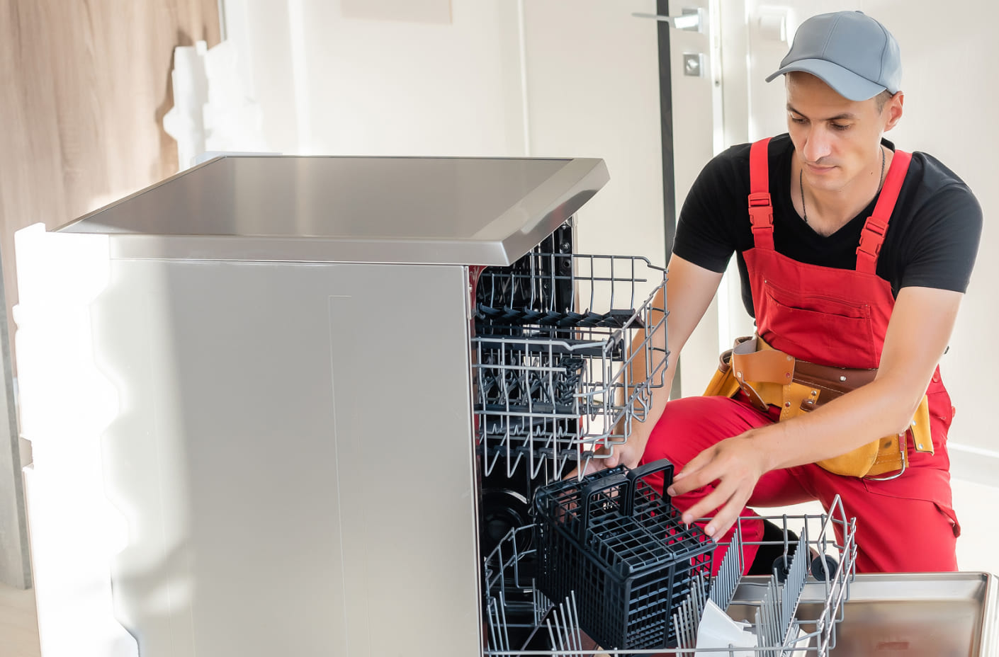 Dishwasher Repair In Newmarket Call A Local Technician In Your Area   Hero Img 