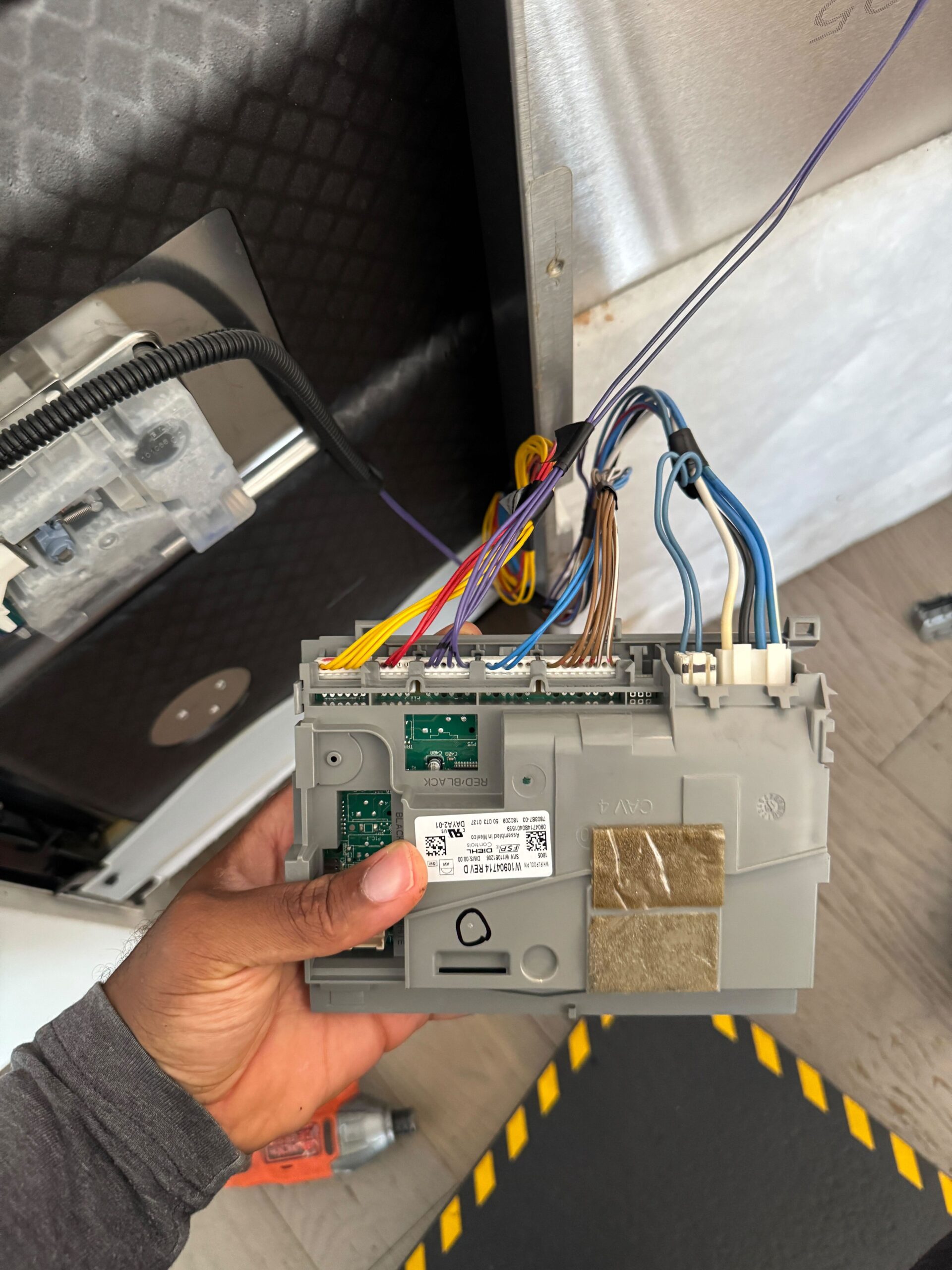 whirlpool dishwasher control board not responding