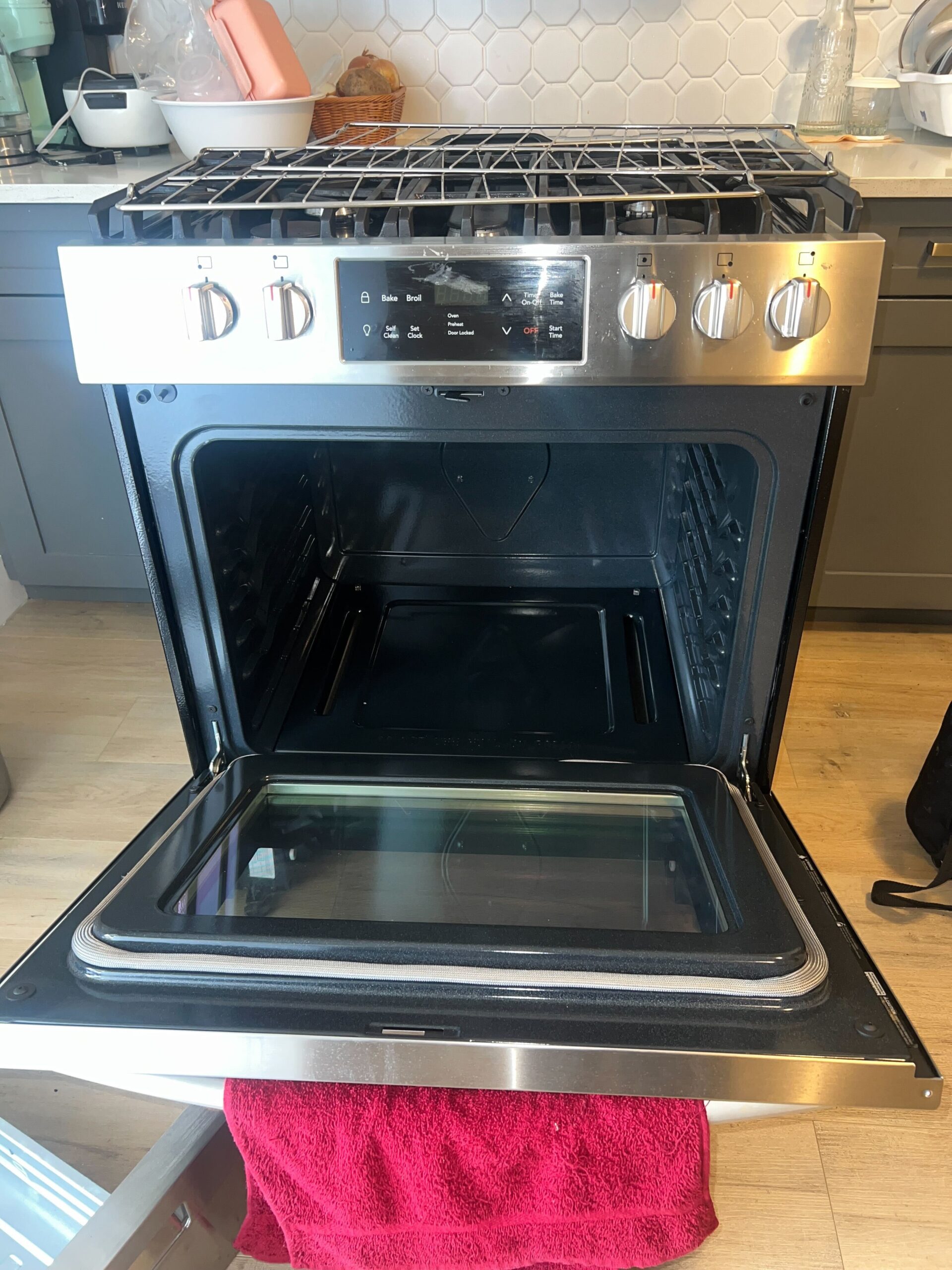 whirlpool oven not heating